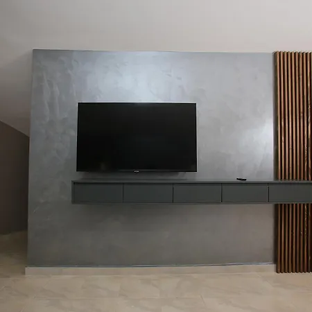 Luxury Triplex With Sea View شقة غوليم