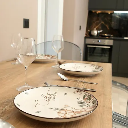 شقة Luxury Triplex With Sea View *