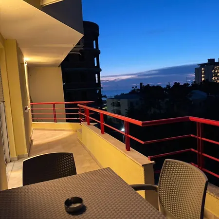 Luxury Triplex With Sea View * غوليم